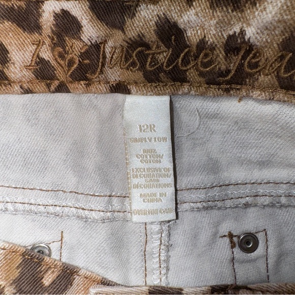 Justice Leopard Jean Shorts Girl’s 12R denim Summer Spring Animal Cat Print Cute - Picture 3 of 6